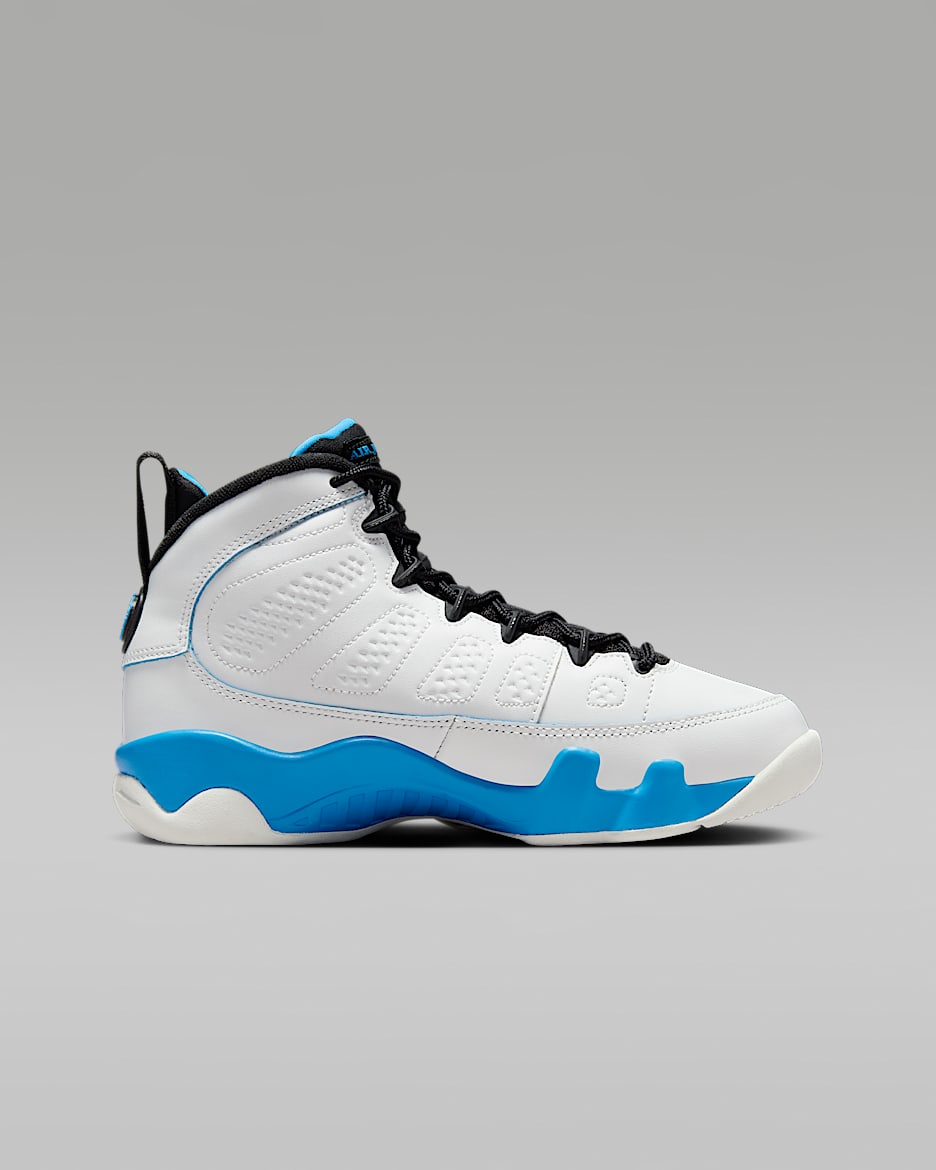 Air Jordan 9 Retro Powder Blue Big Kids Shoes. Nike